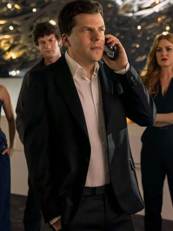 Jesse eisenberg now you see me now you dont black blazer front view